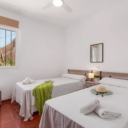 Estacion - Plusholidays Villa