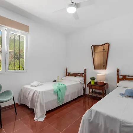 Villa Estacion - Plusholidays Calpe